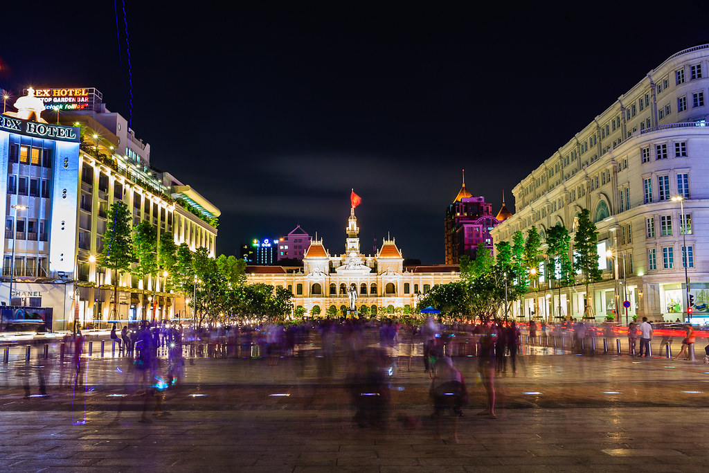 Phố đi bộ Nguyễn Huệ
